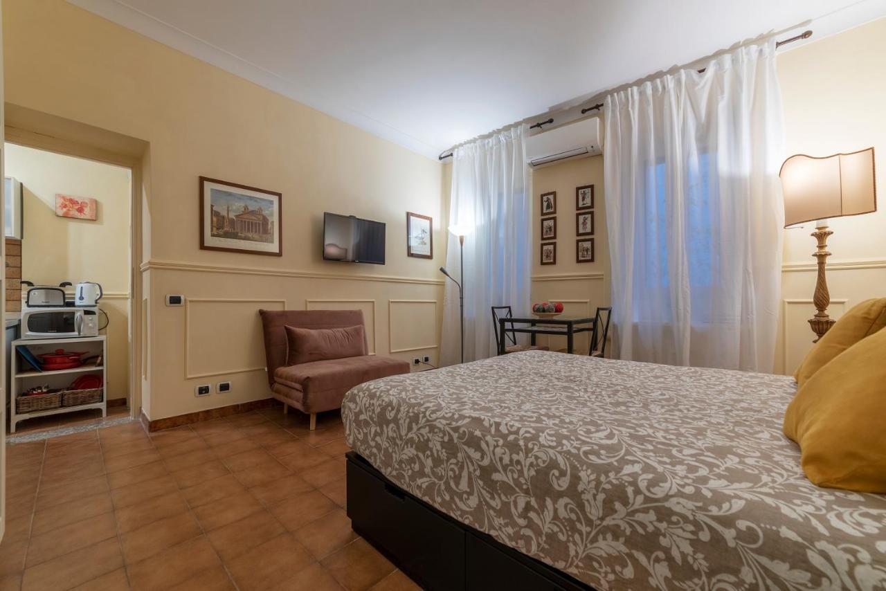 Piazza Navona & Pantheon Central Apartment Roma Dış mekan fotoğraf
